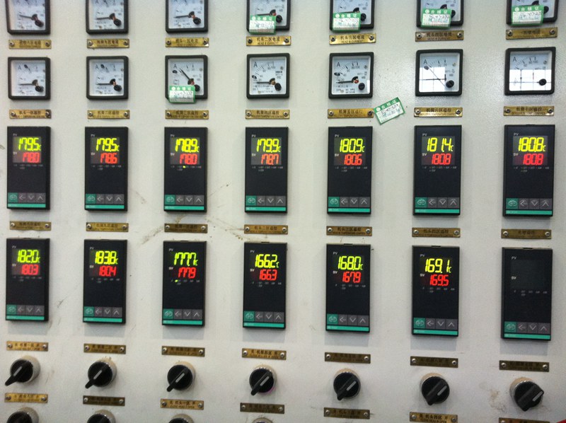 挤出机温度控制表_副本