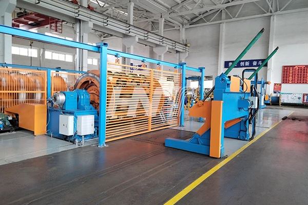 Rigid Frame Strander